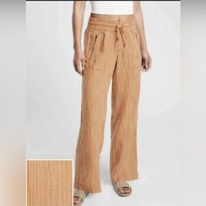 Athleta Cabo linen texture wide leg pants in camel Safari color size 6 oversized